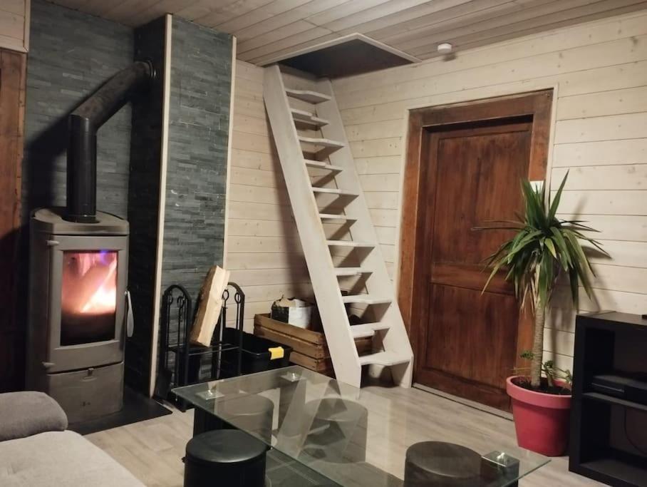 Chalet 8 Personnes + Grand Terrain Et Riviere Entremont Exteriér fotografie
