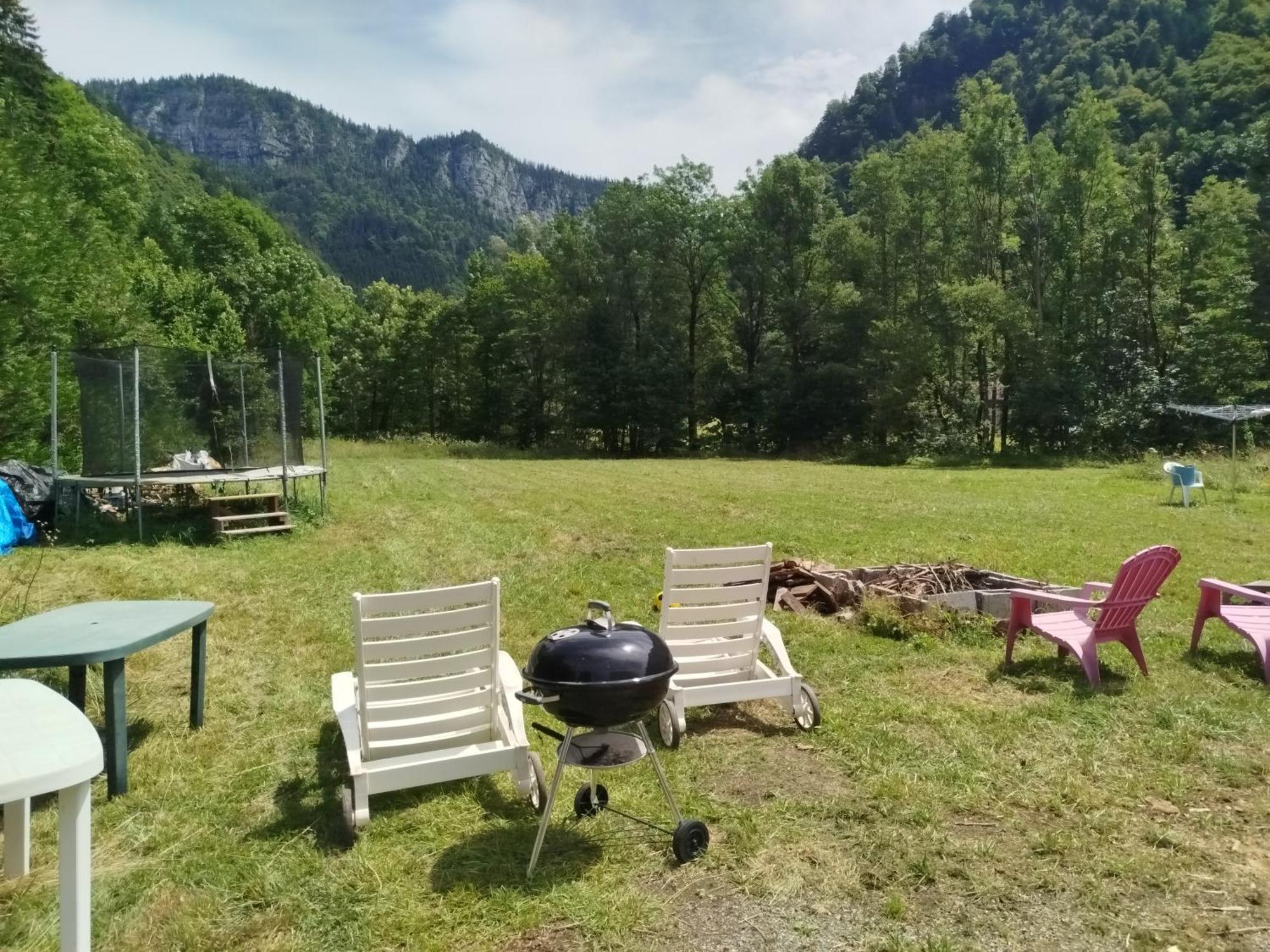 Chalet 8 Personnes + Grand Terrain Et Riviere Entremont Exteriér fotografie